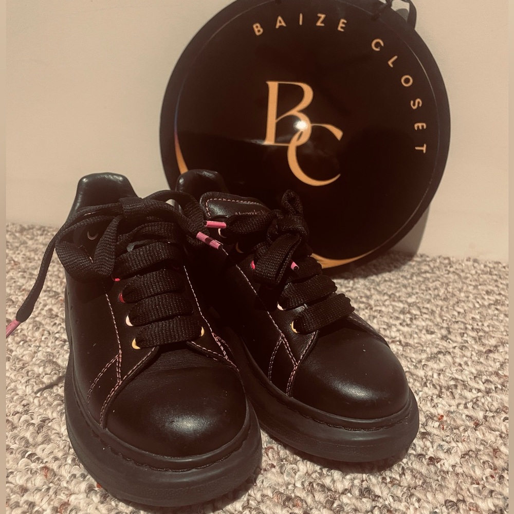 Alexander McQueen Size 1